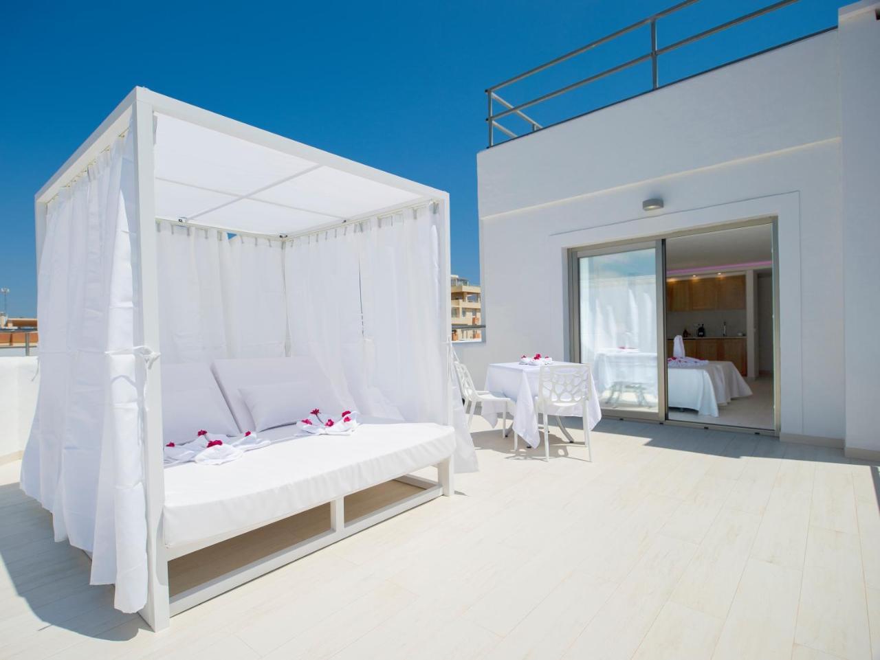 My Way Luxury Ibiza Studio - Ab Group بلايا دي أون بوسا المظهر الخارجي الصورة